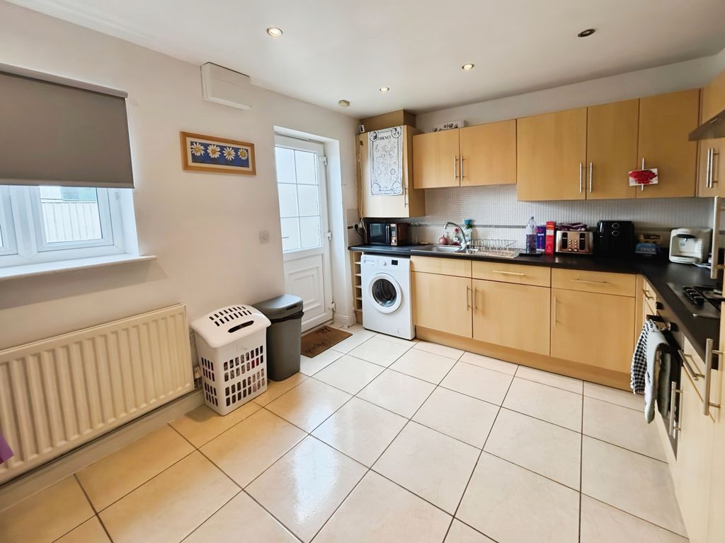 Property photo 3 of 9 B7439189-Whatsapp 20Image 202025-03-17 20At 202.07
