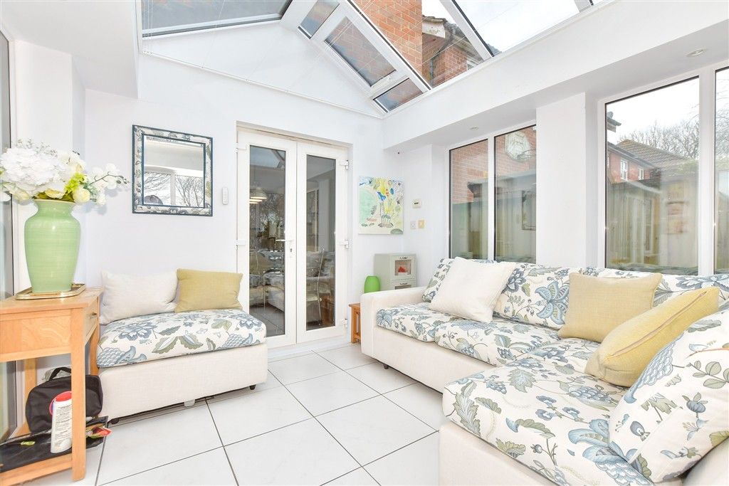 Property photo 3 of 15 Conservatory