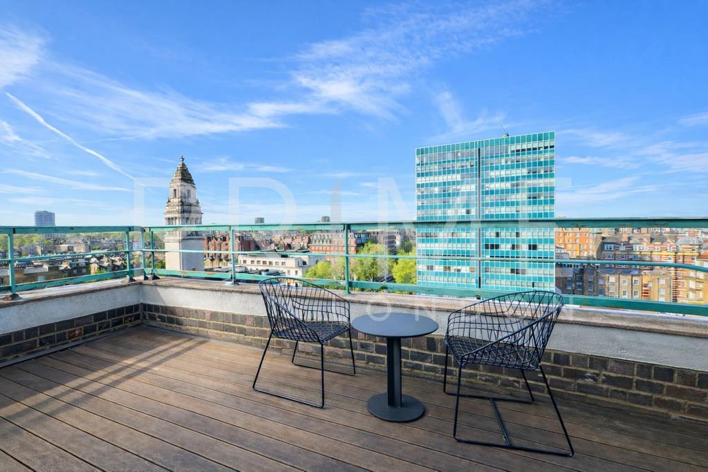 Property photo 2 of 14 Dh1.Jpg