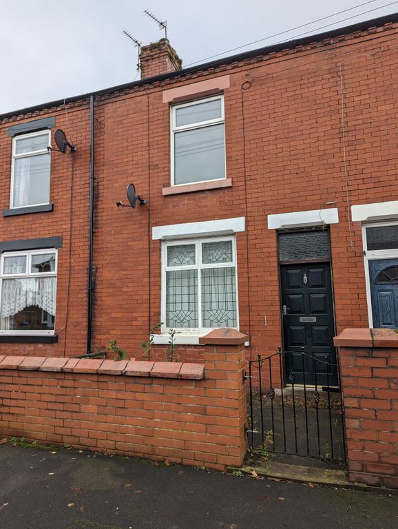 Property photo 1 of 8