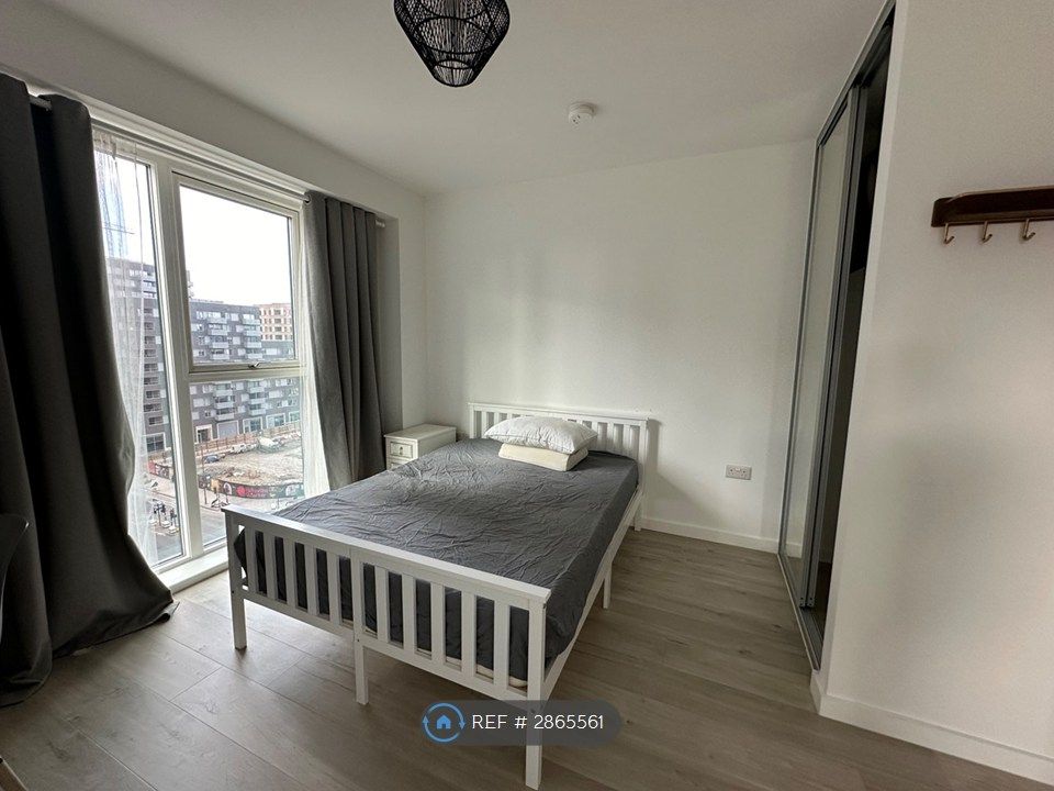 Property photo 3 of 10