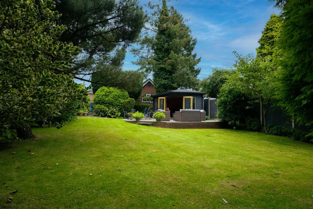 Property photo 2 of 39 1-28.Jpg