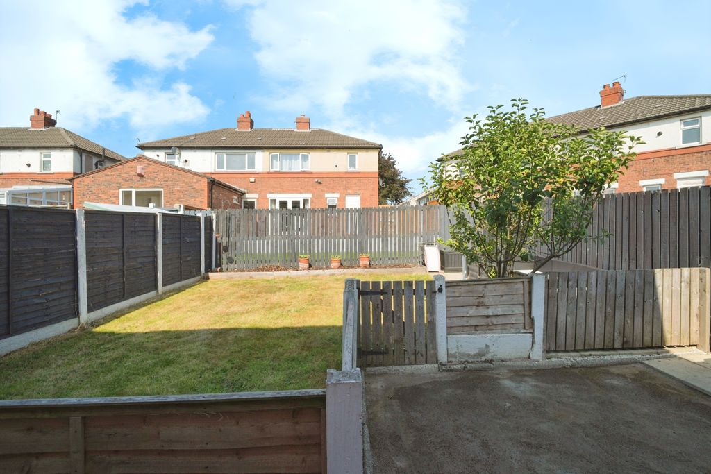 Property photo 2 of 28 Photo #2