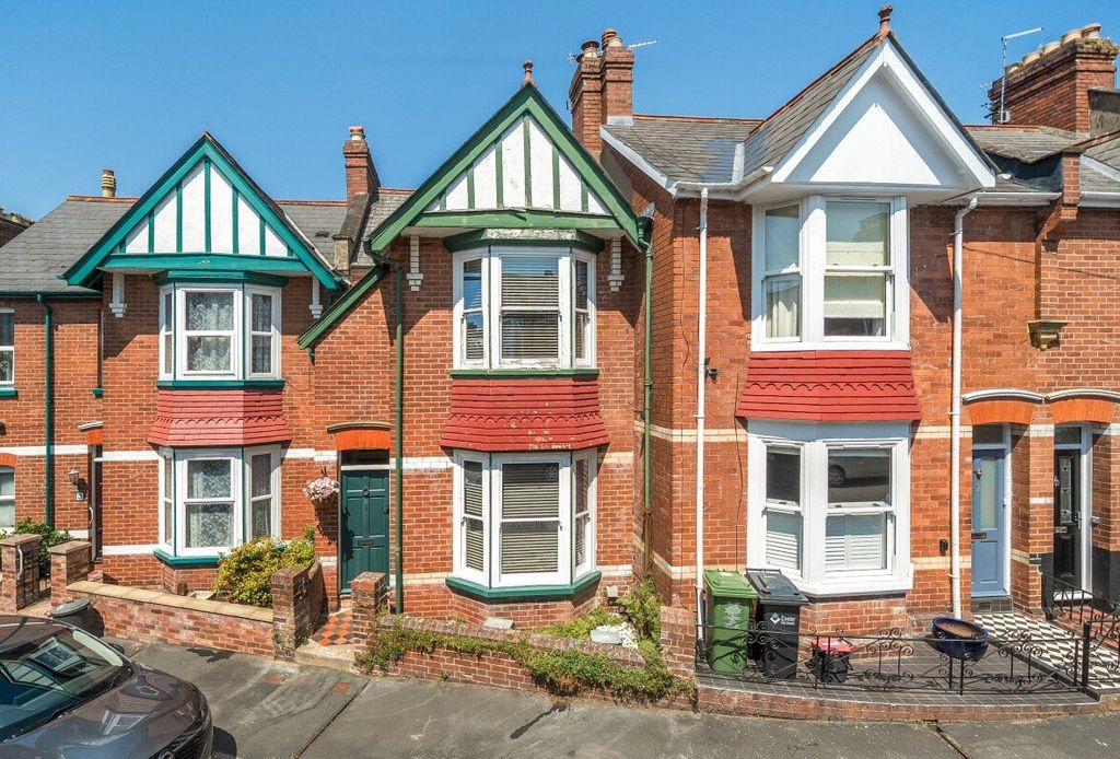 Property photo 1 of 10 Front Elevation