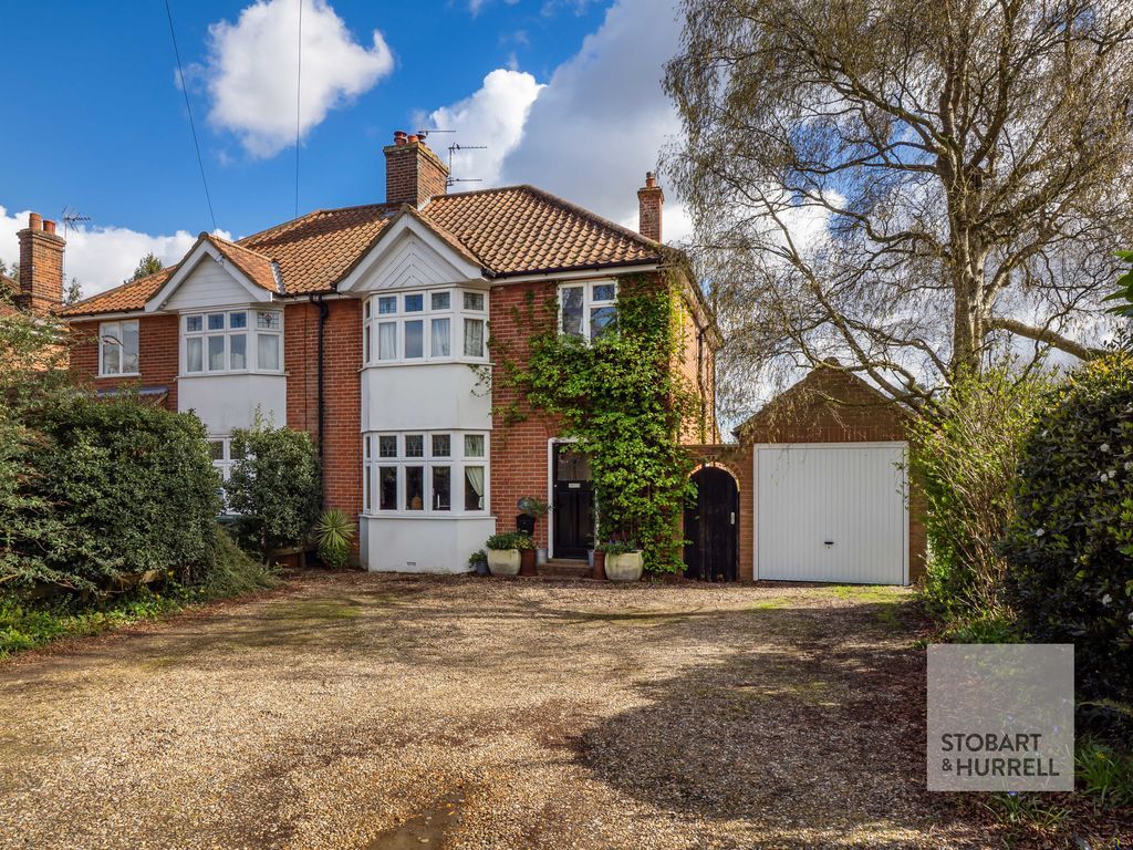 Property photo 1 of 24 Front