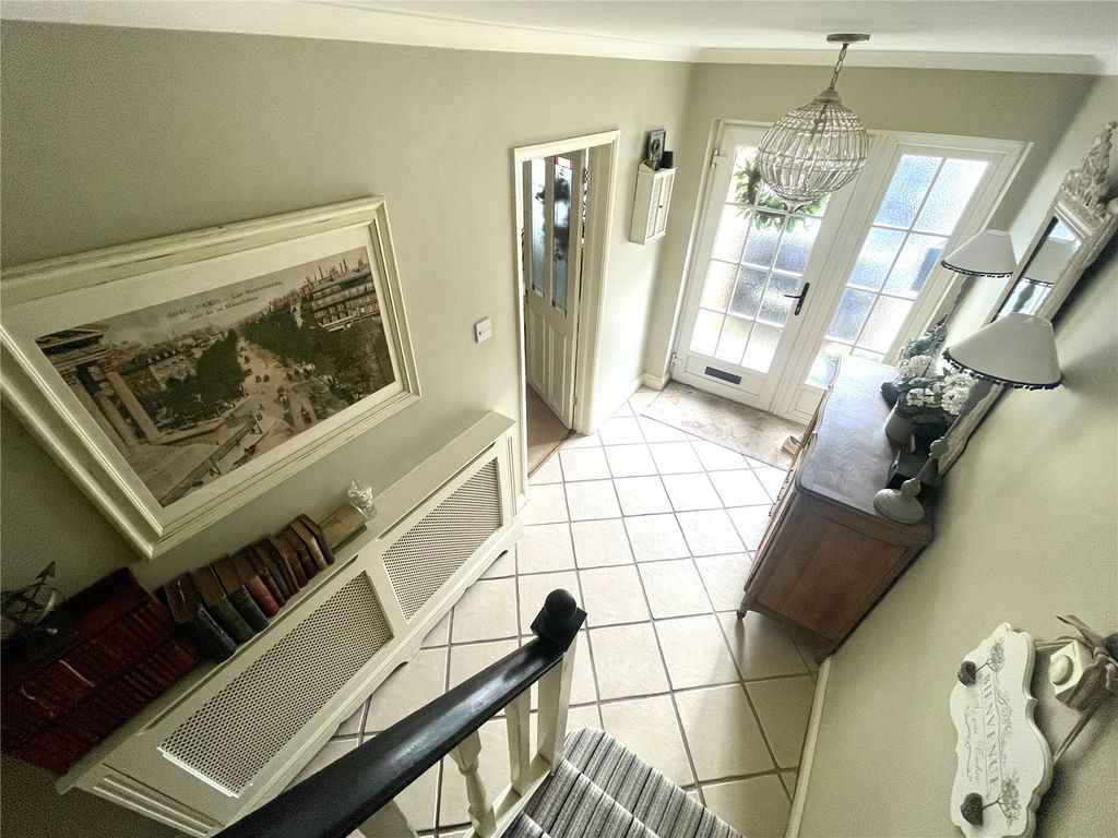 Property photo 3 of 38 Picture No. 08
