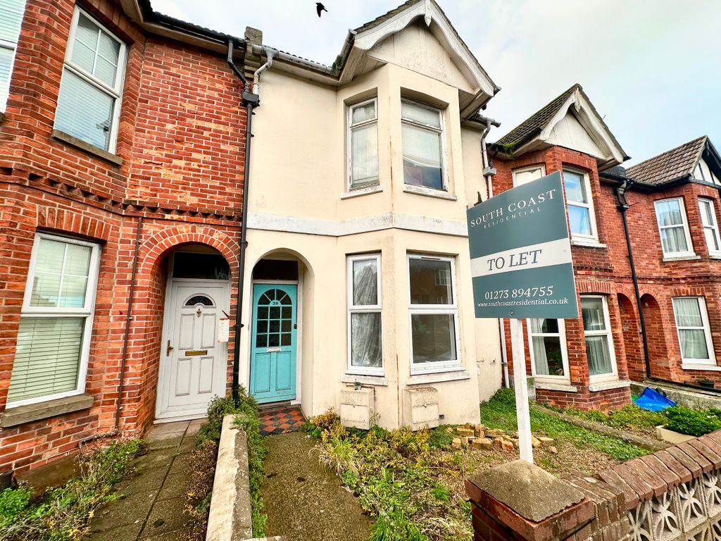 Property photo 1 of 5