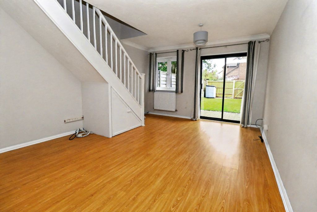 Property photo 3 of 8 Img_14591_2_Original