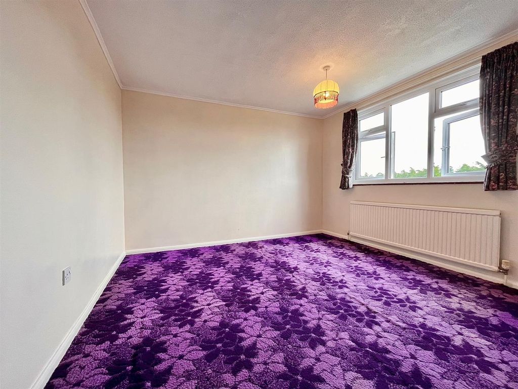 Property photo 1 of 12 Bedroom 2
