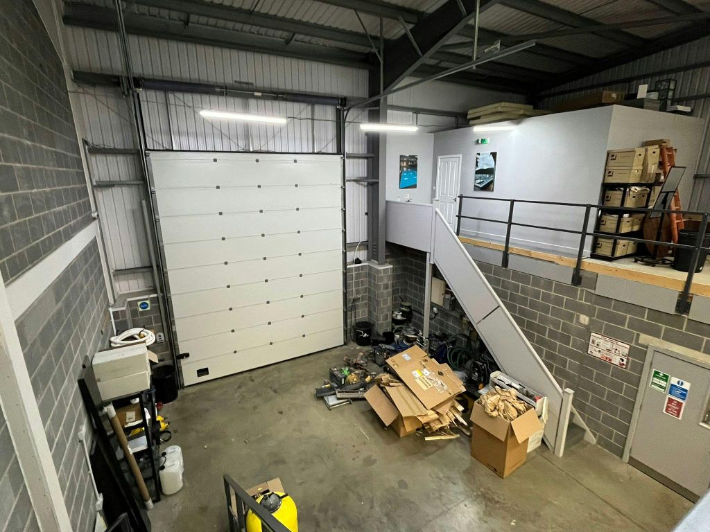 Property photo 2 of 8 Eqve5252.Jpg