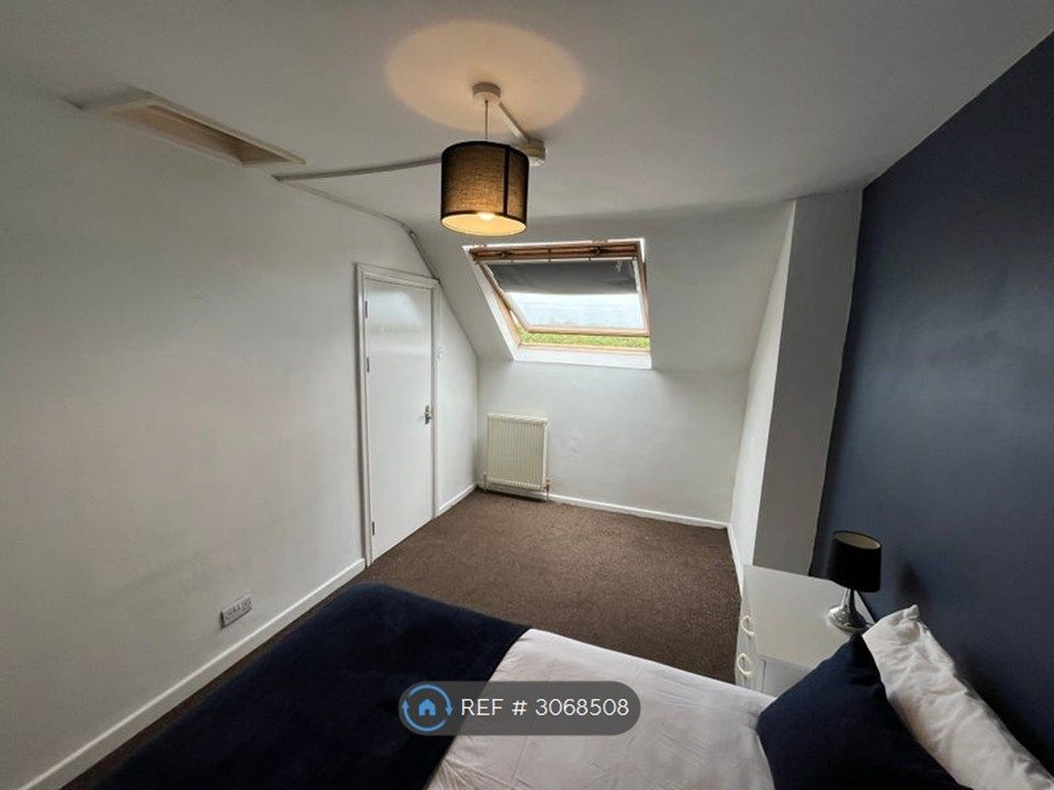 Property photo 3 of 3