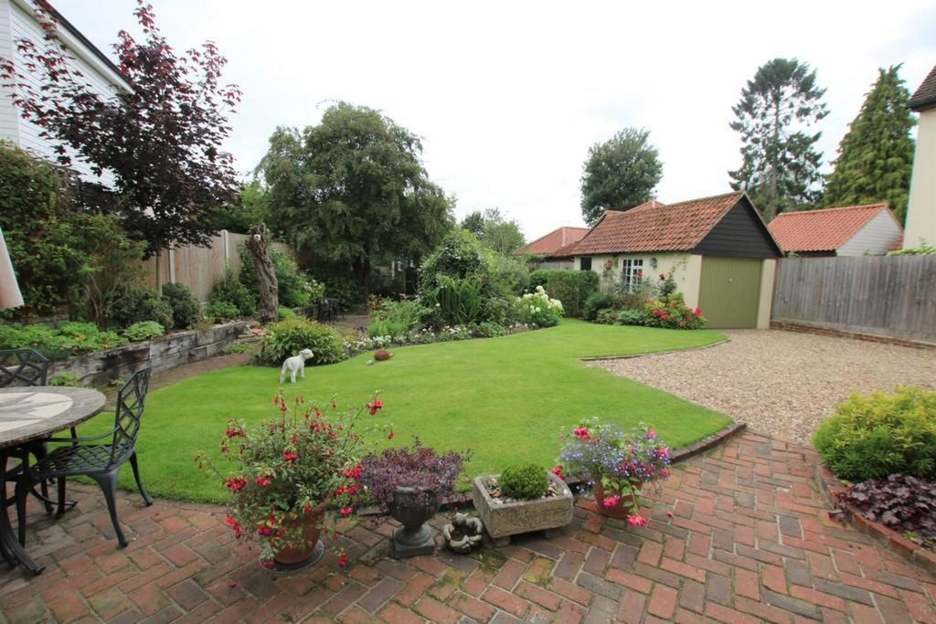 Property photo 3 of 13