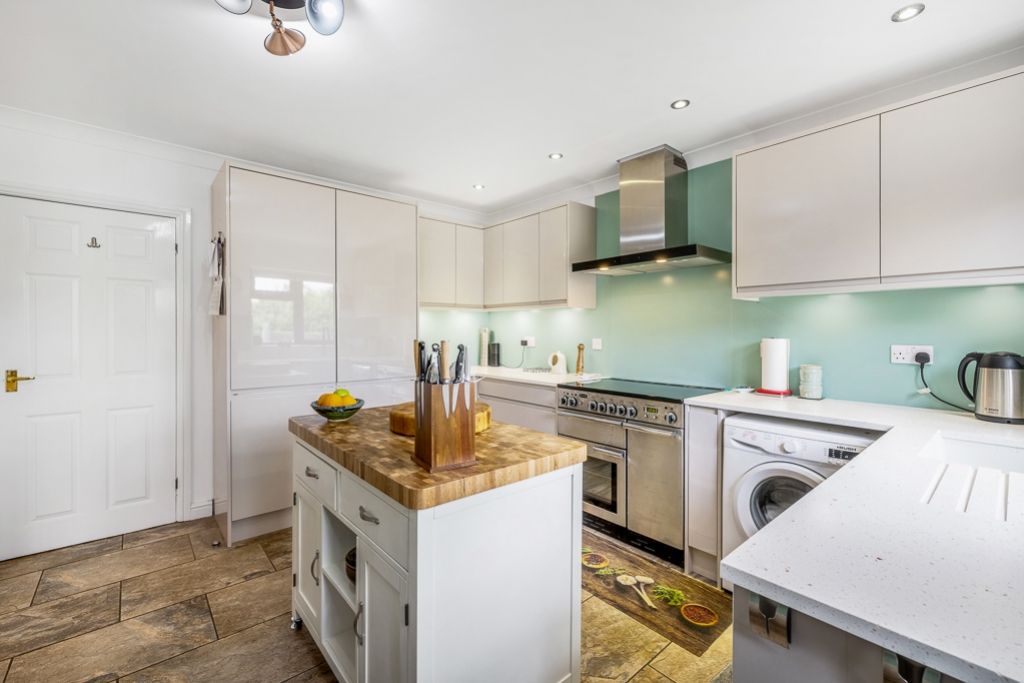 Property photo 2 of 32 23 West Drove South (Gedney Hill)-19