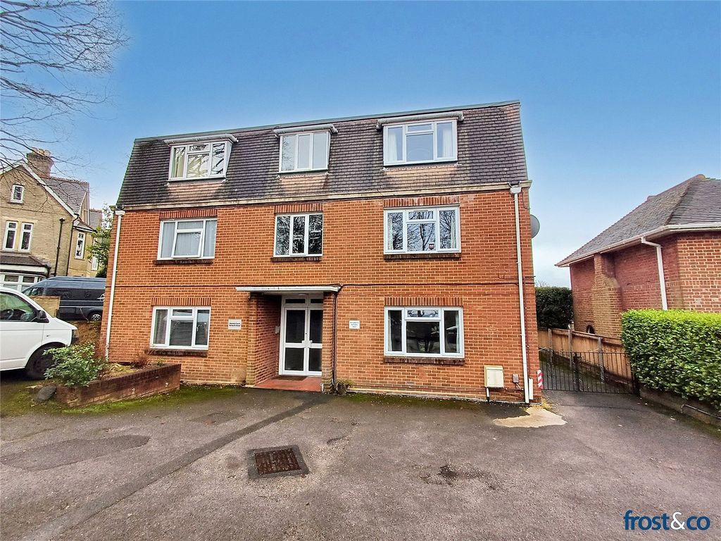 Property photo 1 of 15 Stanton Court
