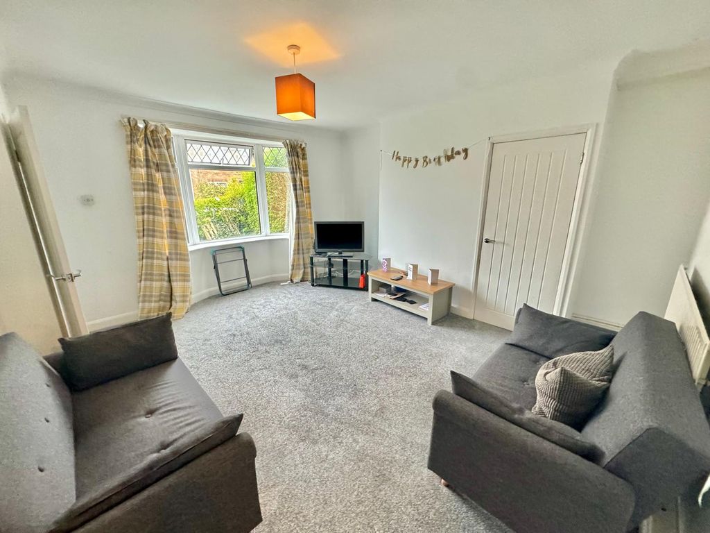 Property photo 2 of 14 Image