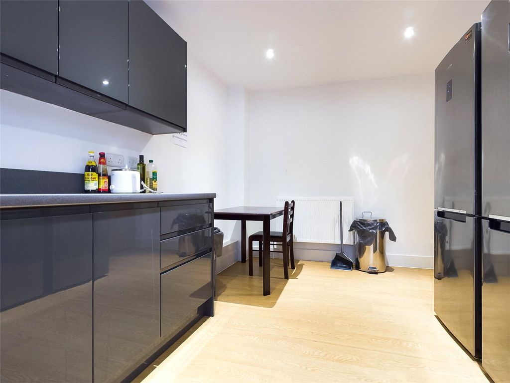 Property photo 3 of 7 Communal Kitchen
