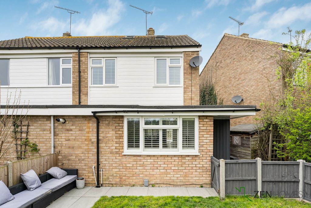 Property photo 3 of 28