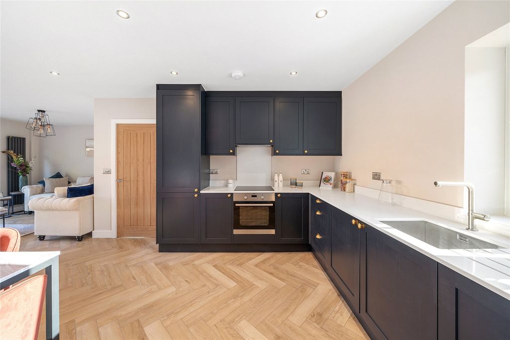 Property photo 3 of 8 Picture No. 05