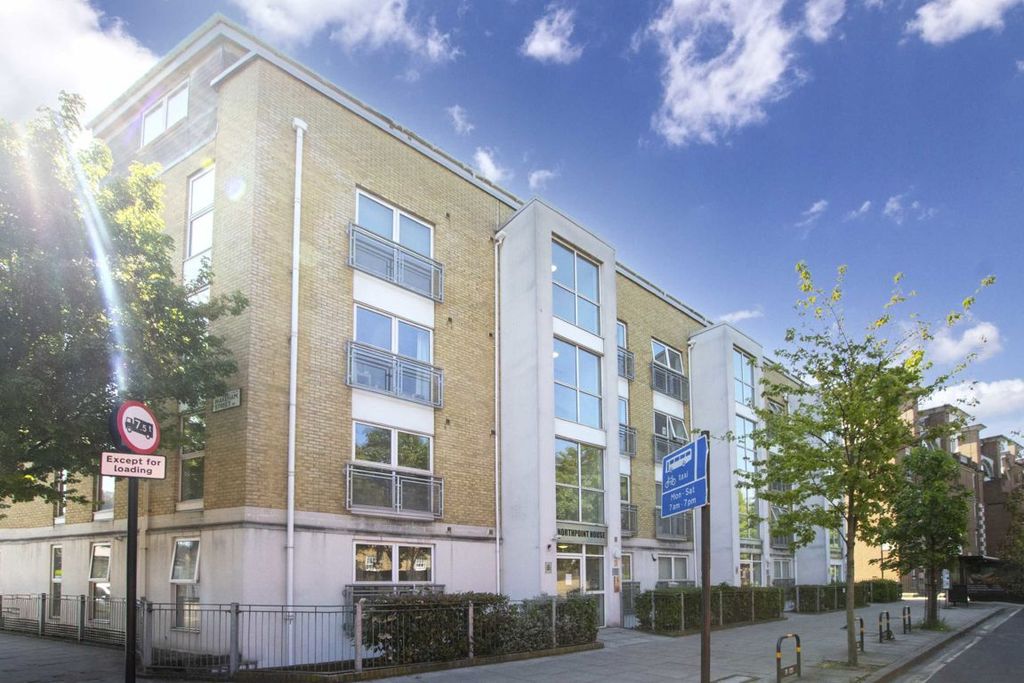 Property photo 1 of 4