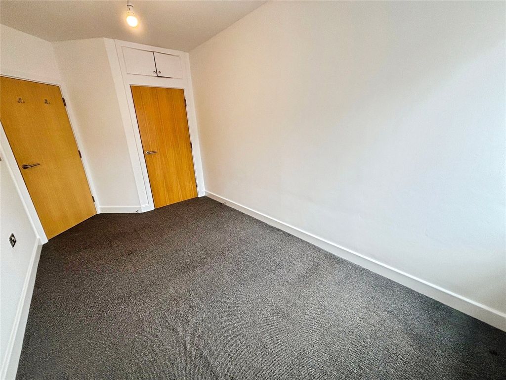Property photo 3 of 8 Bedroom