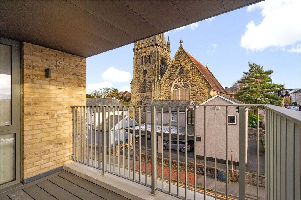 Property photo 3 of 13 Balcony