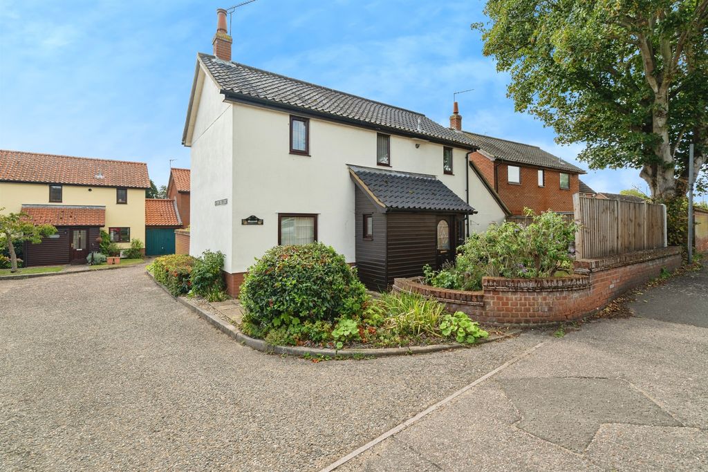 Property photo 1 of 16