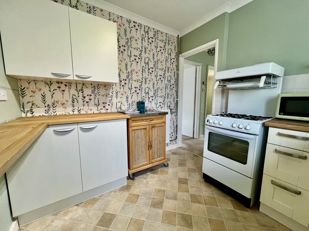 Property photo 3 of 12 Photo 9