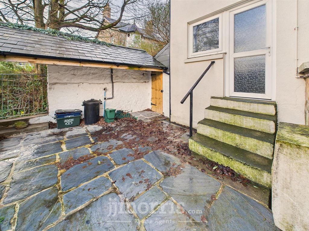 Property photo 3 of 23 Cam02122G0-Pr0403-Still032.Jpg