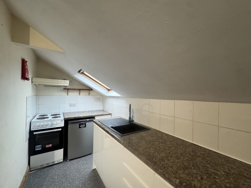 Property photo 2 of 10 Img_3999