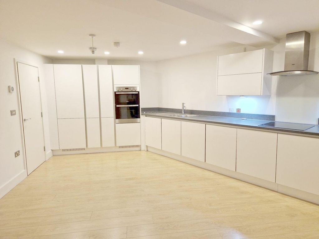 Property photo 2 of 13 Gallery