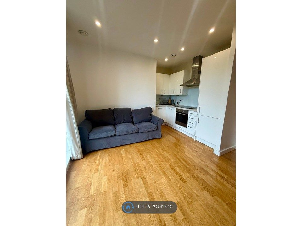 Property photo 2 of 9