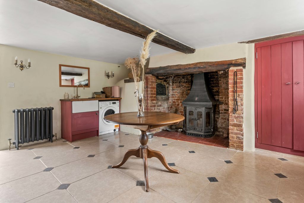 Property photo 3 of 42 Photo 84