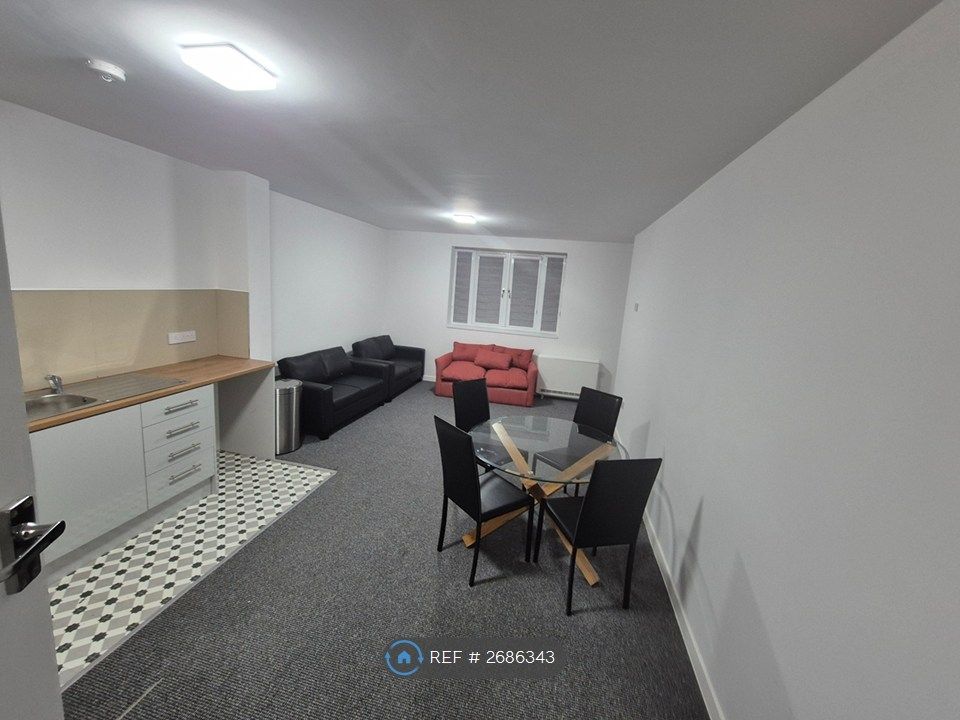 Property photo 3 of 15