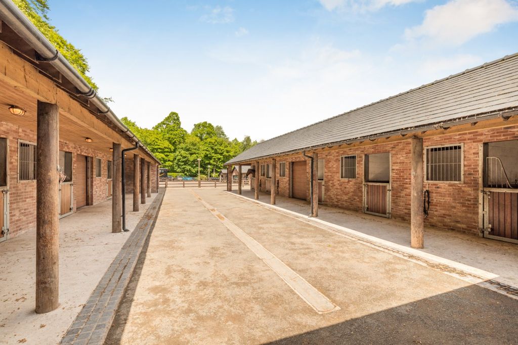 Additional image 31 of 7 bed equestrian for salePark Lane, Higher Walton, Warrington, Cheshire WA4