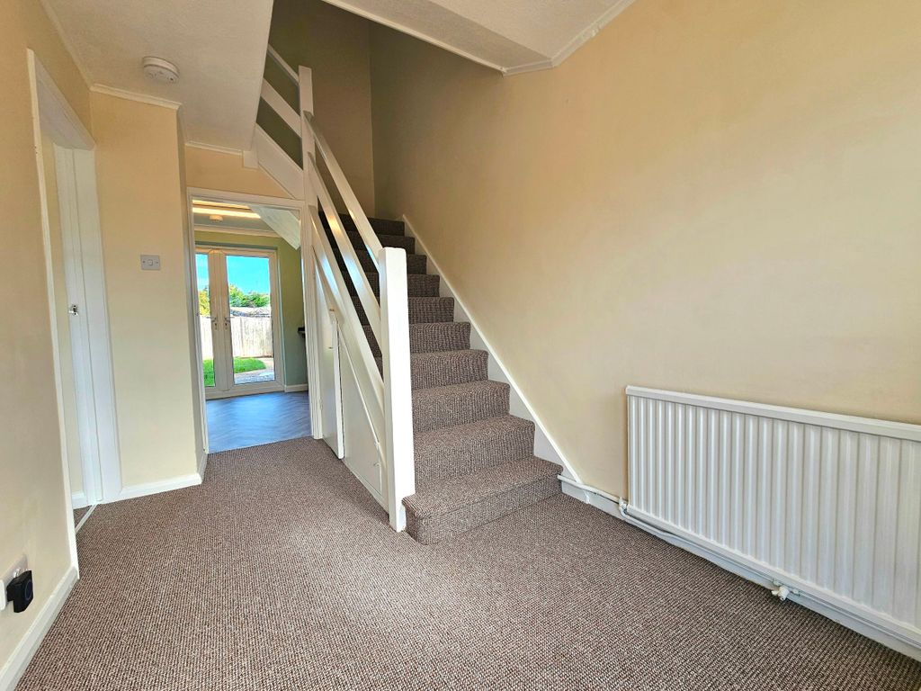 Property photo 3 of 20