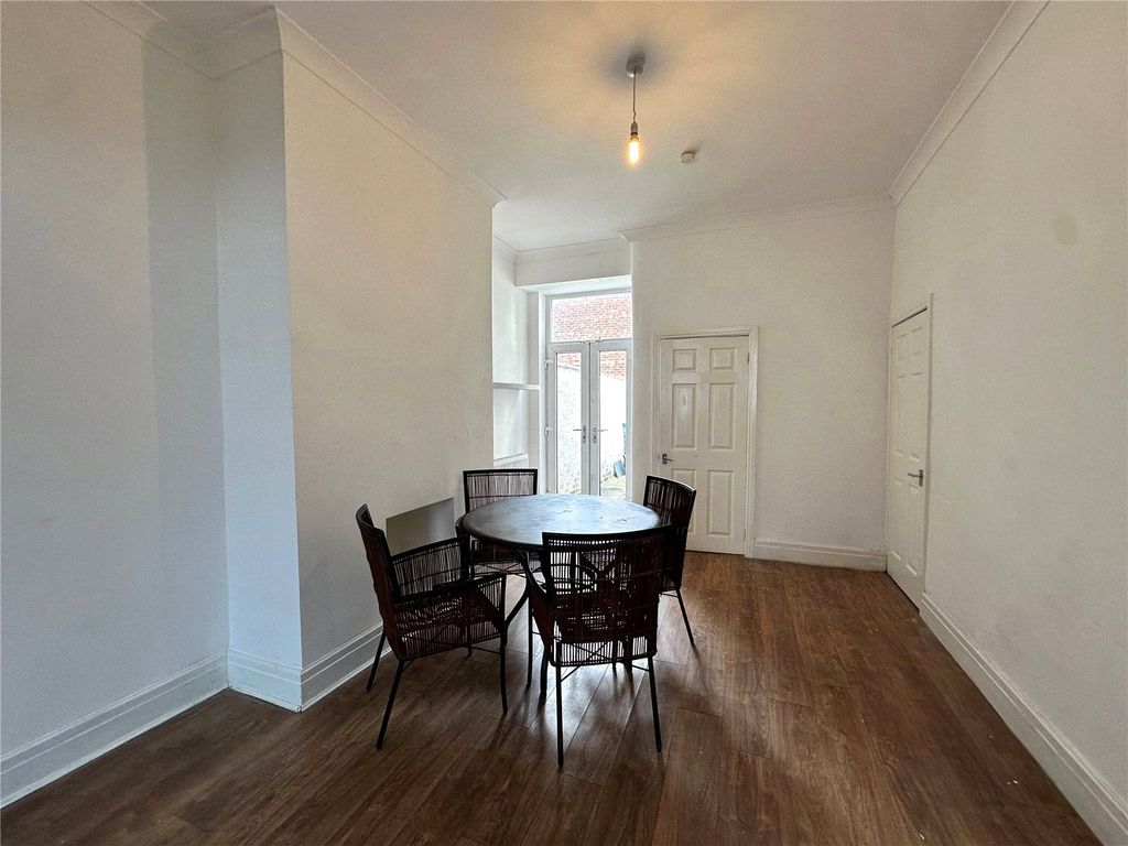 Property photo 3 of 15 Picture No. 03