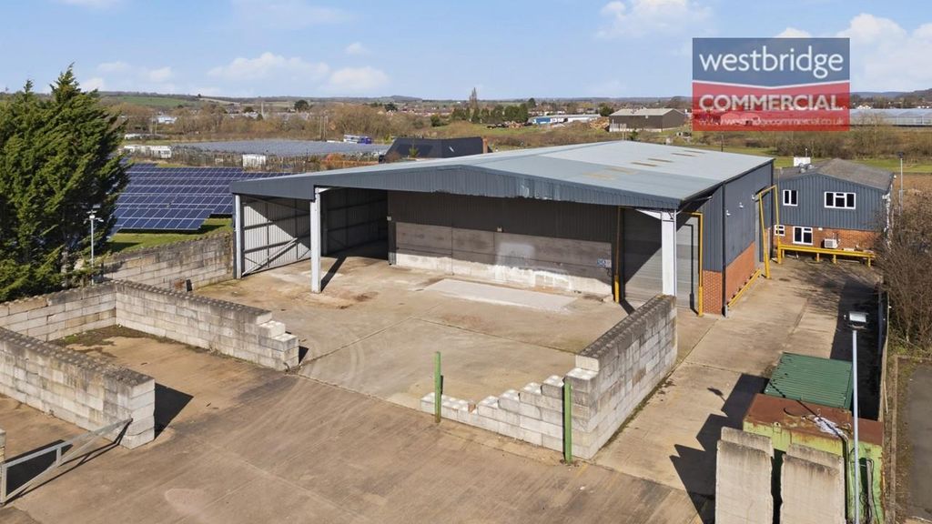 Property photo 1 of 12 Unit 3 Watermarked.Jpg