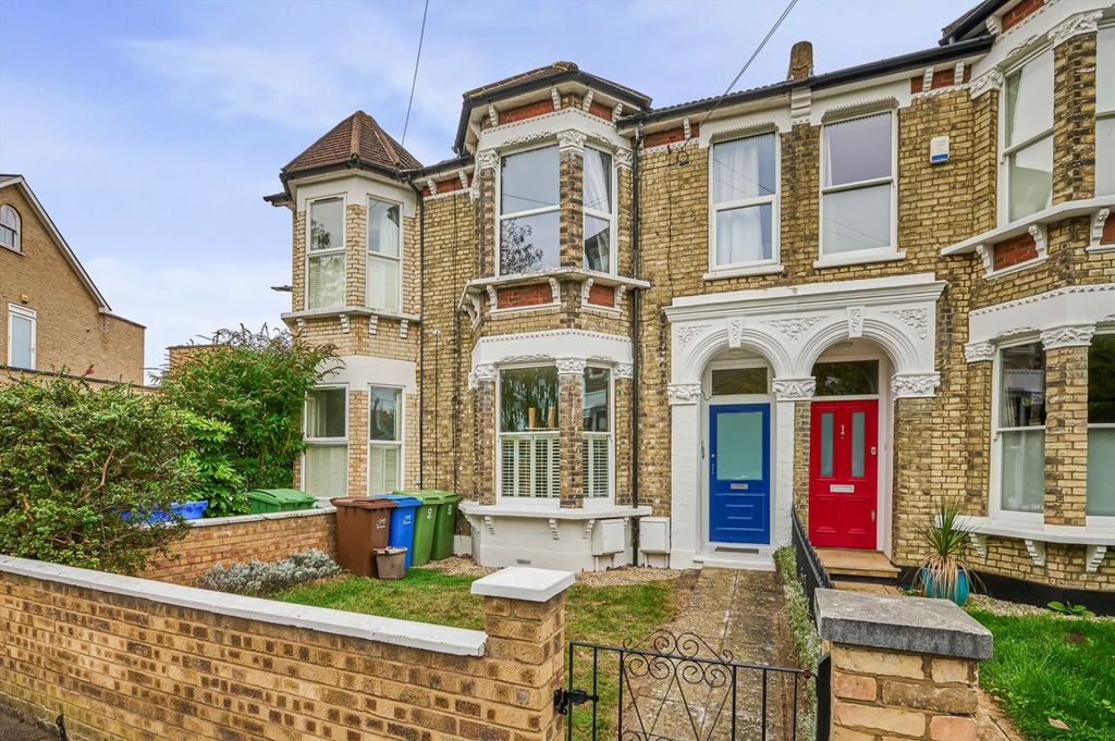 Property photo 1 of 7