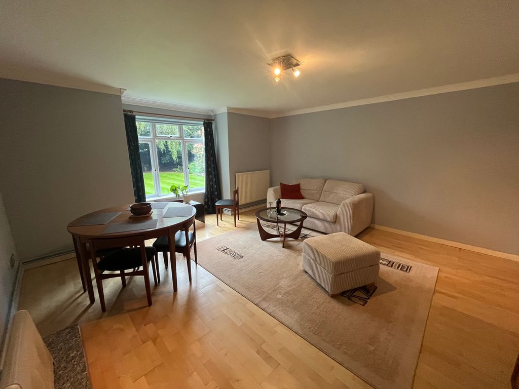 Property photo 2 of 6 Sitting Room