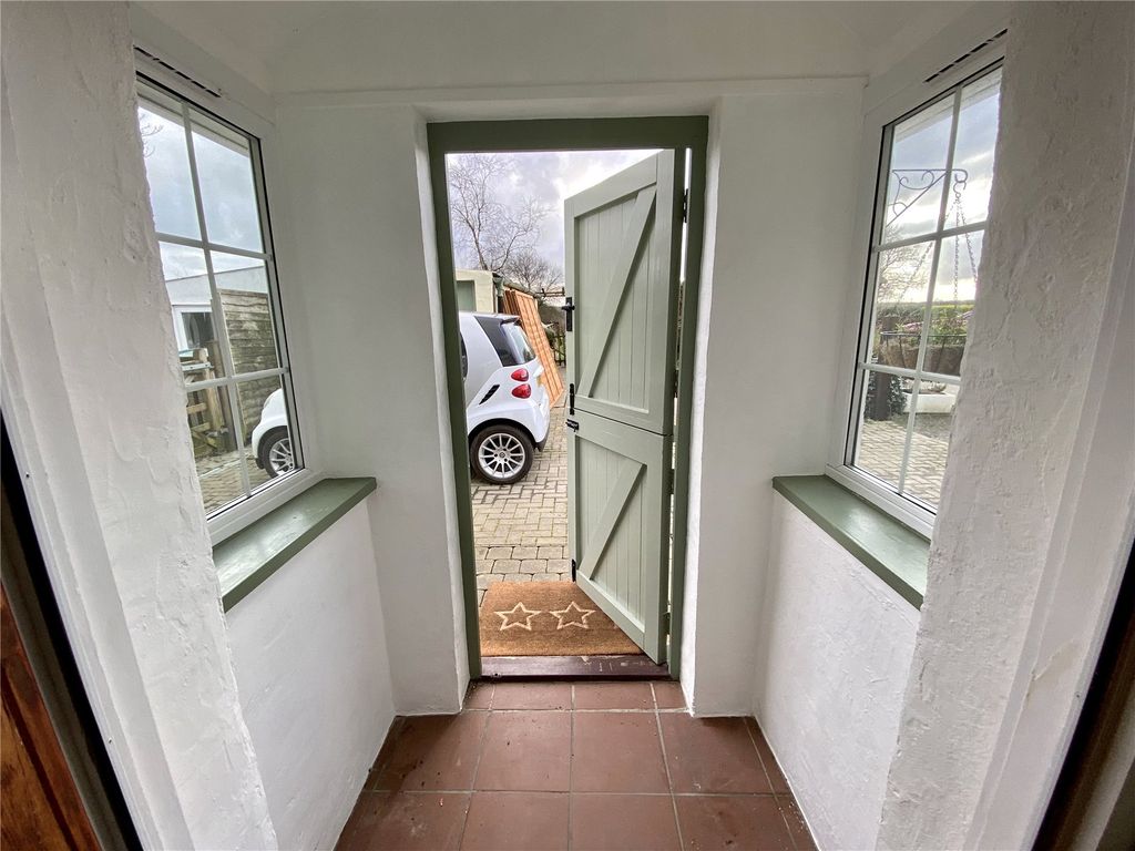 Property photo 2 of 15 Picture No. 13