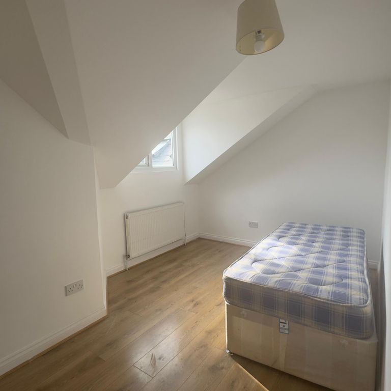 Property photo 2 of 15 Gallery