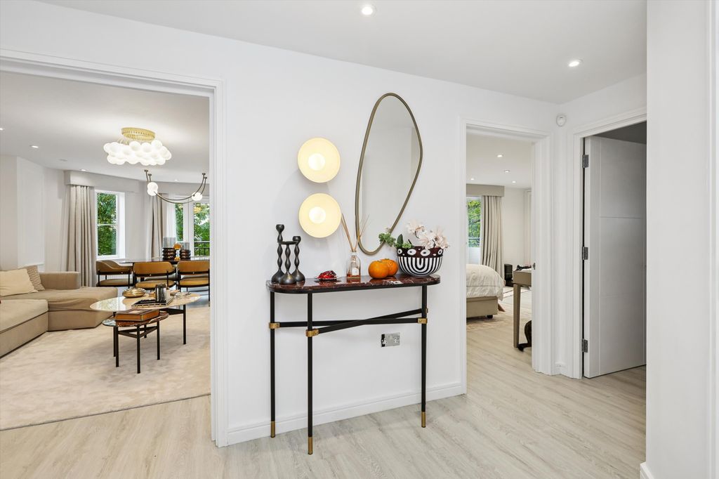 Property photo 1 of 14 Image