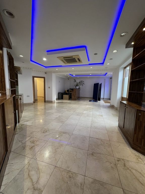 Property photo 3 of 4