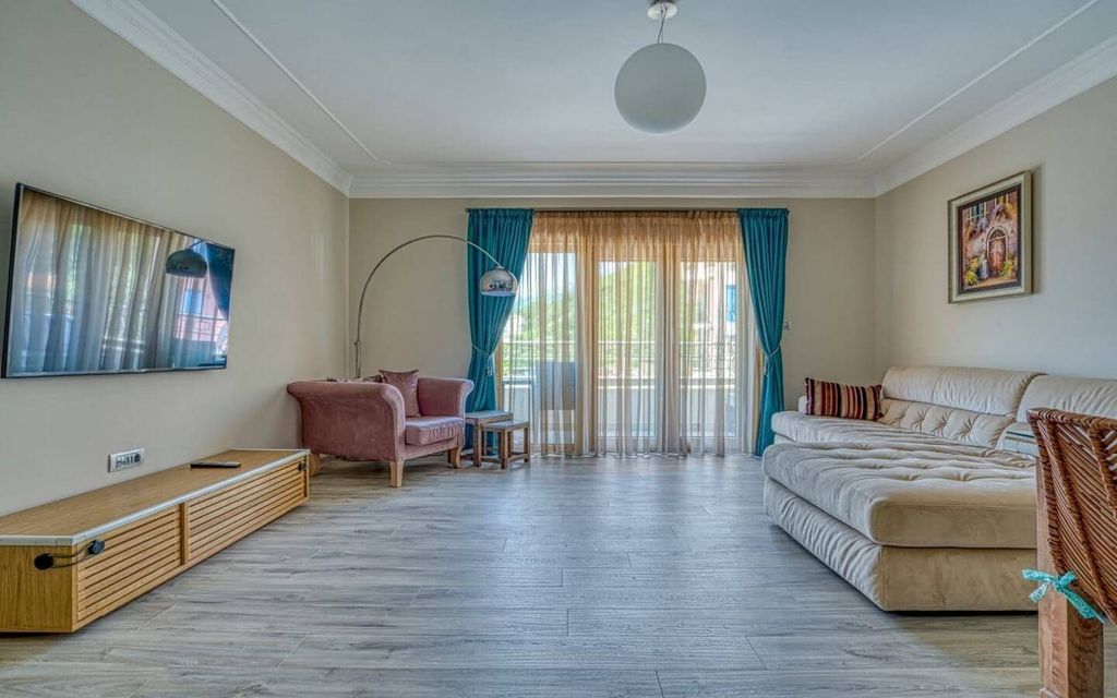 Property photo 2 of 12 <Alttext/>