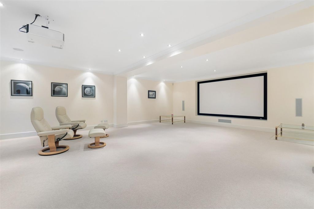 Additional image 11 of 5 bed detached house for saleThe Avenue, Petersfield GU31