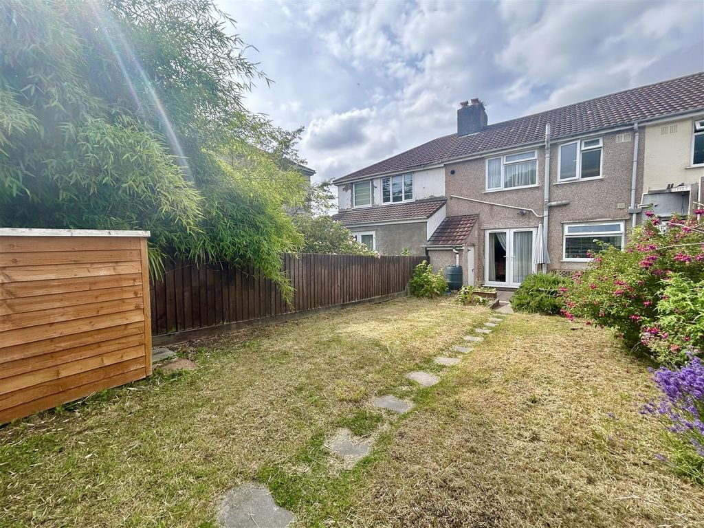 Property photo 2 of 16