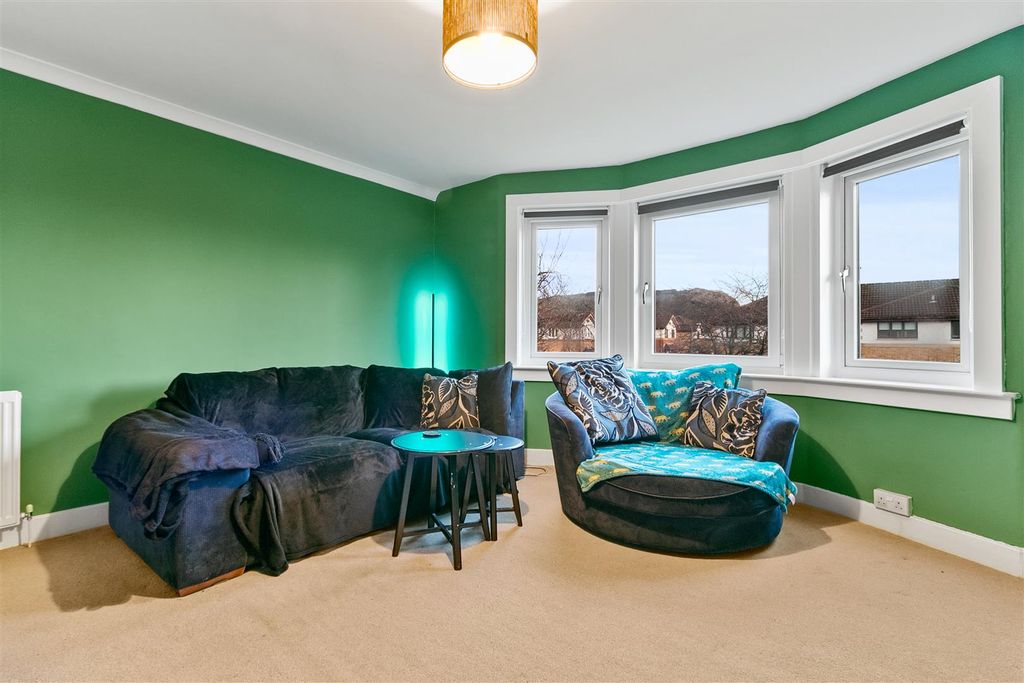 Property photo 3 of 17 Castlegreen-5.Jpg