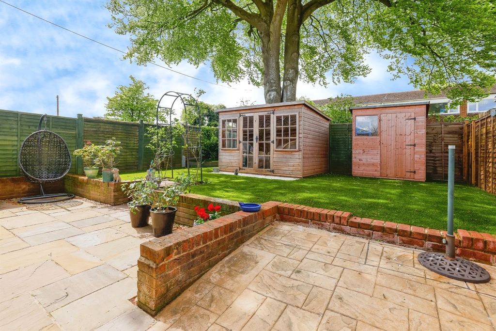 Property photo 3 of 14