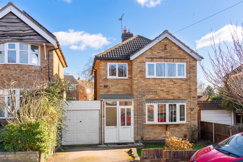 Property photo 1 of 6