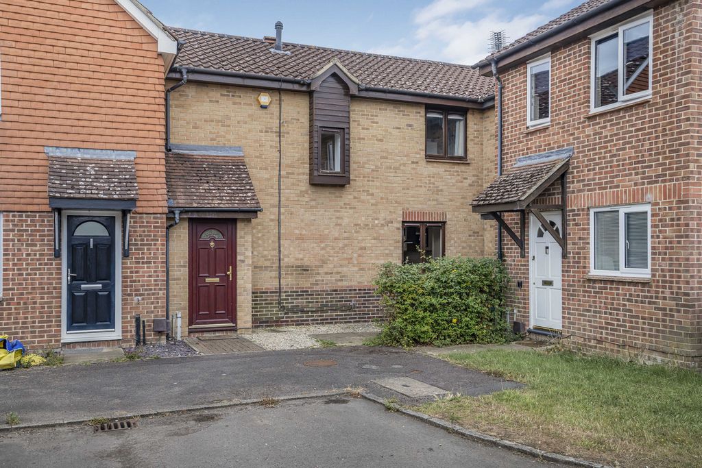 Property photo 1 of 17